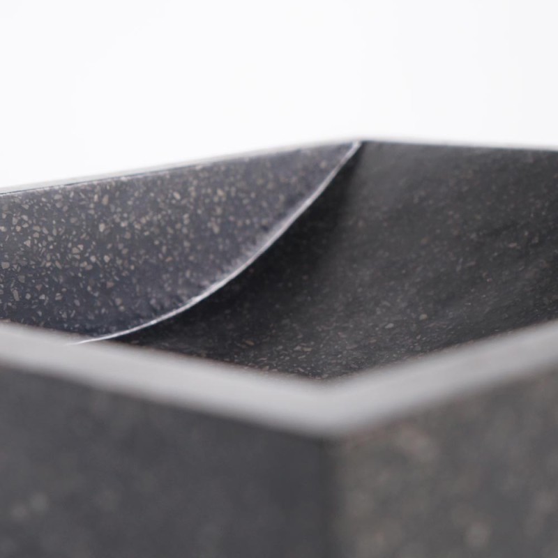 Rechteckiges Waschbecken aus schwarzem Terrazzo 45 cm x 40 cm - Mayuri