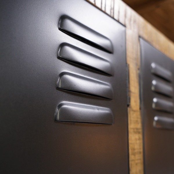 Industrial Sideboard aus Massivholz mit 4 schwarzen Metalltüren 180 cm - Kansas