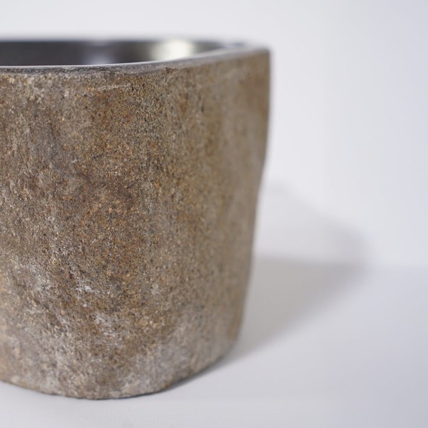 Kleines freistehendes Badezimmerwaschbecken aus Stein - River Stone