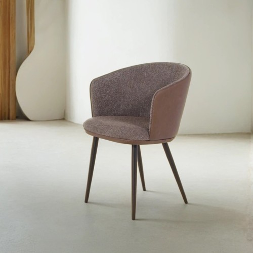 Esszimmerstuhl aus braunem Bouclestoff, braunem Kunstleder – Hey