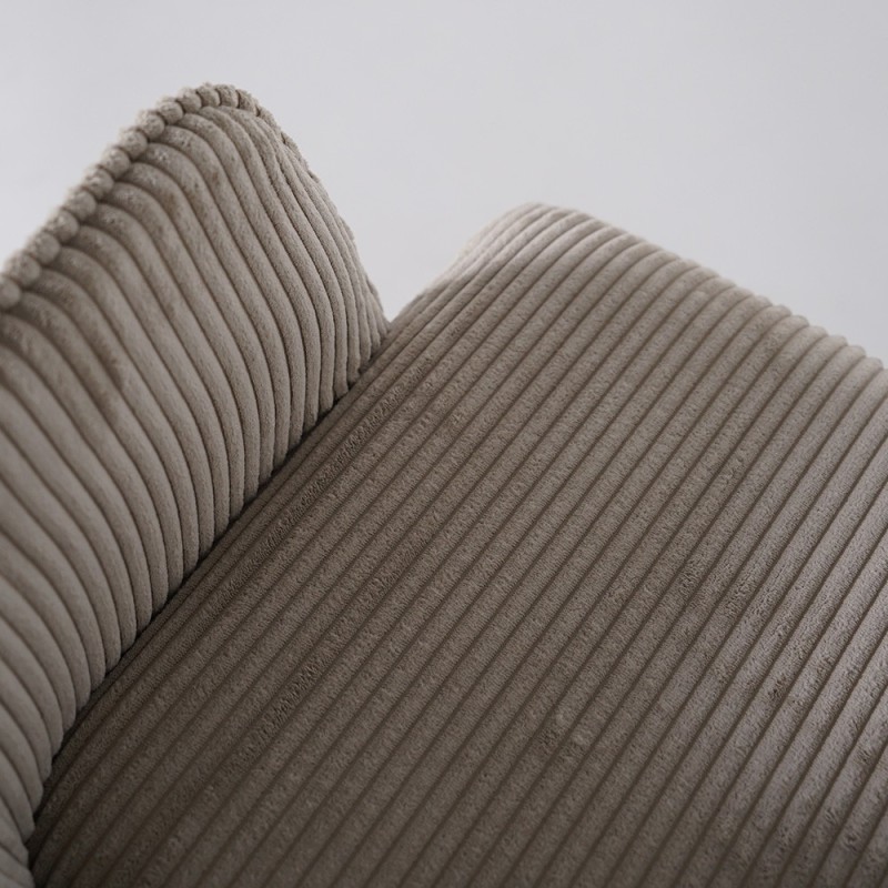 Esszimmerstuhl mit beigem Samtbezug und schwarzen Metallbeinen - Noa