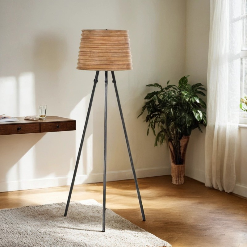 Stehlampe aus Naturholz - Nomade