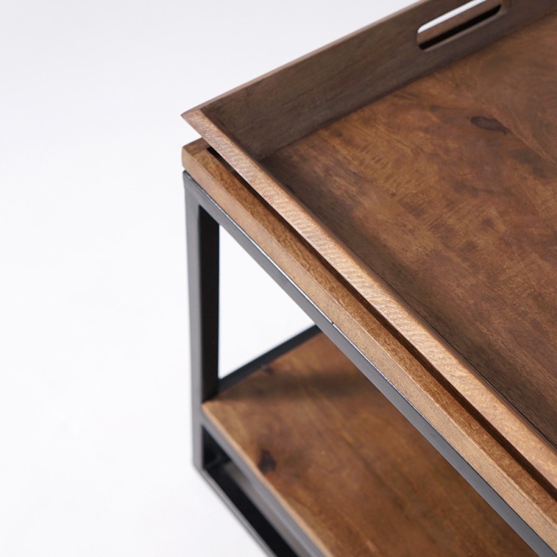 Couchtisch aus Naturholz und Metallbeinen - Modula