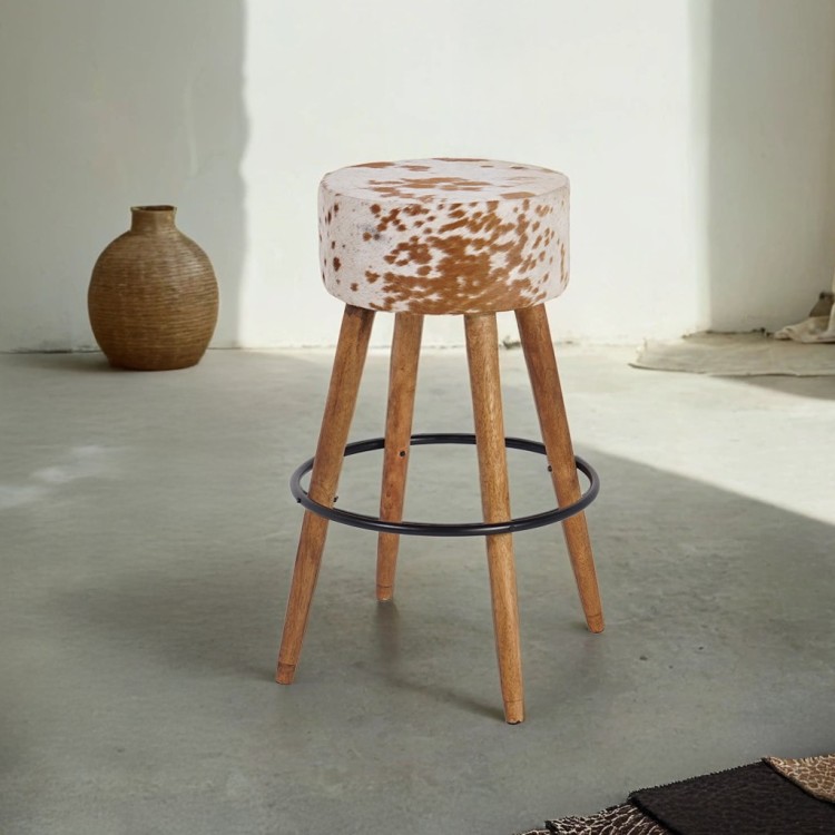Barhocker aus Holz und Sitzfläche aus natürlichem Kuhfell - Ranch