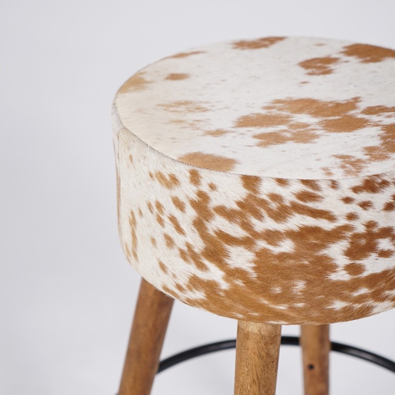 Barhocker aus Holz und Sitzfläche aus natürlichem Kuhfell - Ranch