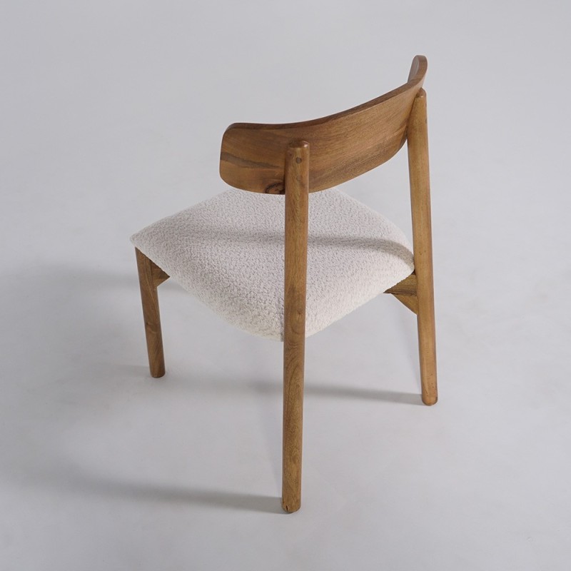 Stuhl aus Holz und weißem Bouclé-Stoff - Alba