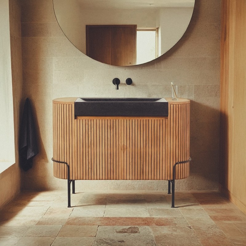 Badezimmermöbel aus massivem Teakholz mit Waschbecken aus schwarzem Terrazzo - Rani