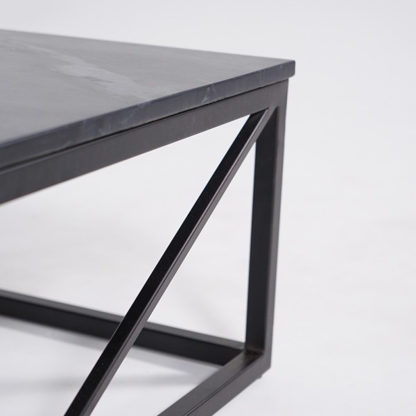 Quadratischer Couchtisch aus schwarzem Marmor - Verona