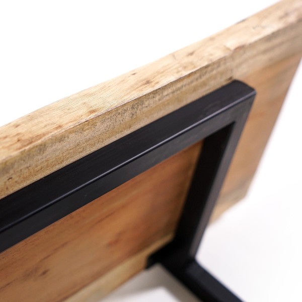 Wandregal 70 cm mit massiver Holzablage und natürlicher Baumkante