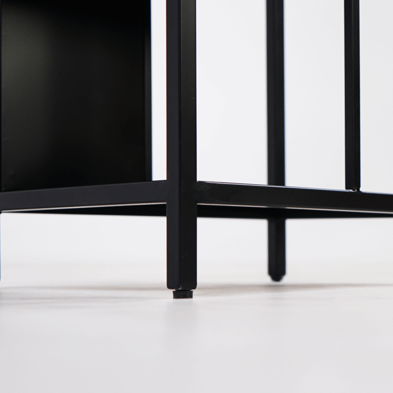 Regal aus schwarzem Metall 40 x 180 cm – New York