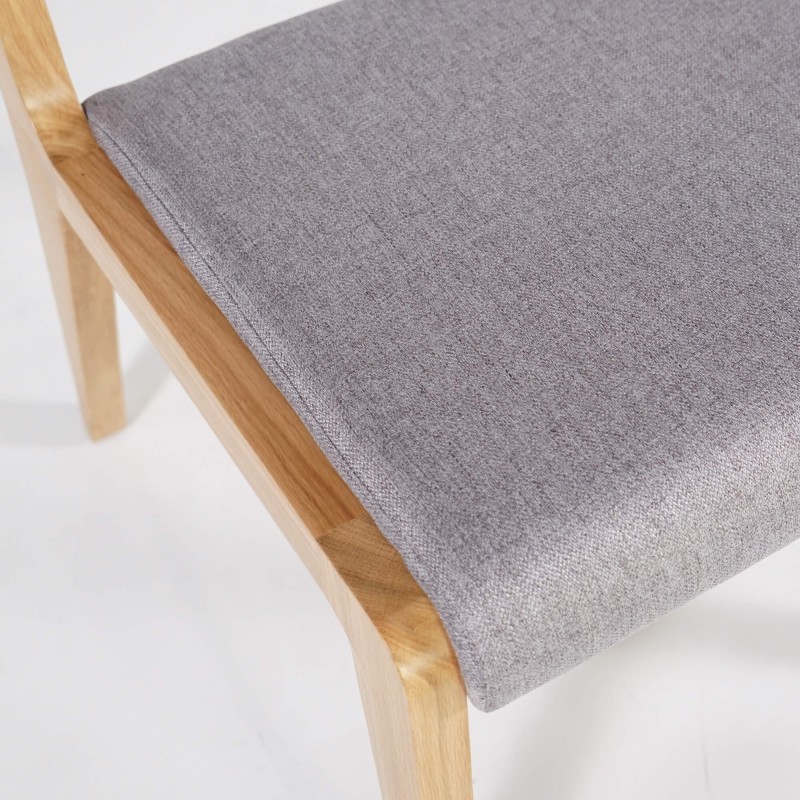 Esszimmerstuhl aus Eichenholz und grauem Stoff – Skog