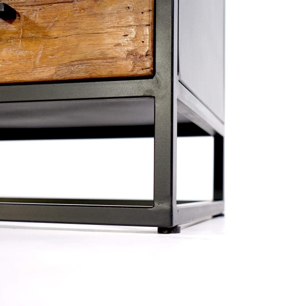 Industrielle TV-Möbel aus recyceltem Holz - Recycled