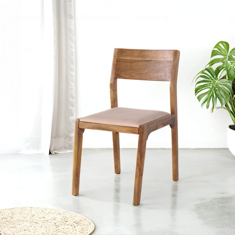 Stuhl aus Naturholz und beigem Stoff - Elegance
