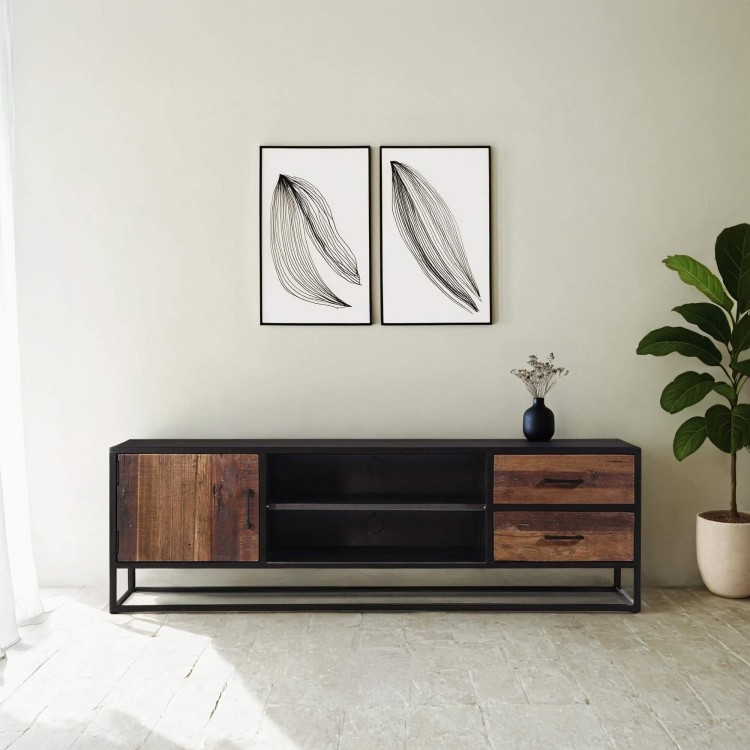 Industrielle TV-Möbel aus recyceltem Holz - Recycled