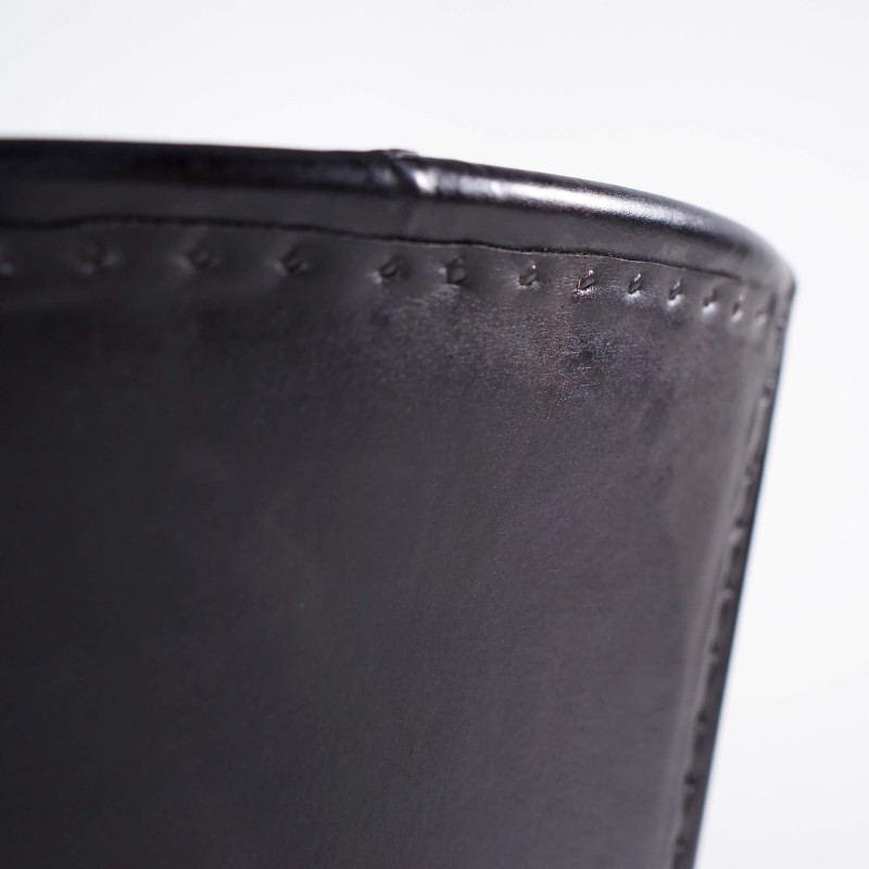 Vintage-Stuhl aus Metall und schwarzem Leder - Smart