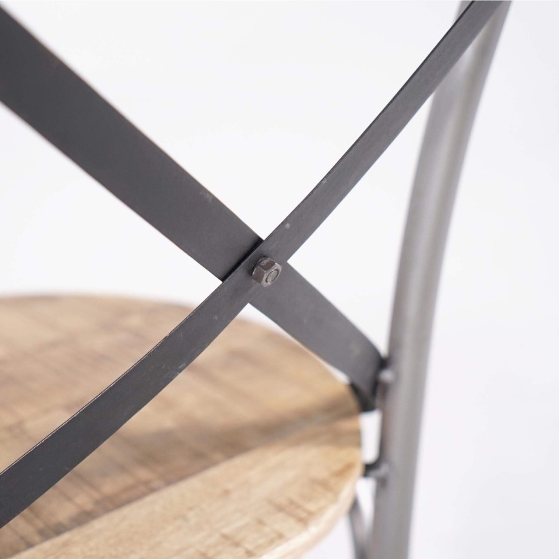 Bistrostuhl aus Holz und Metall