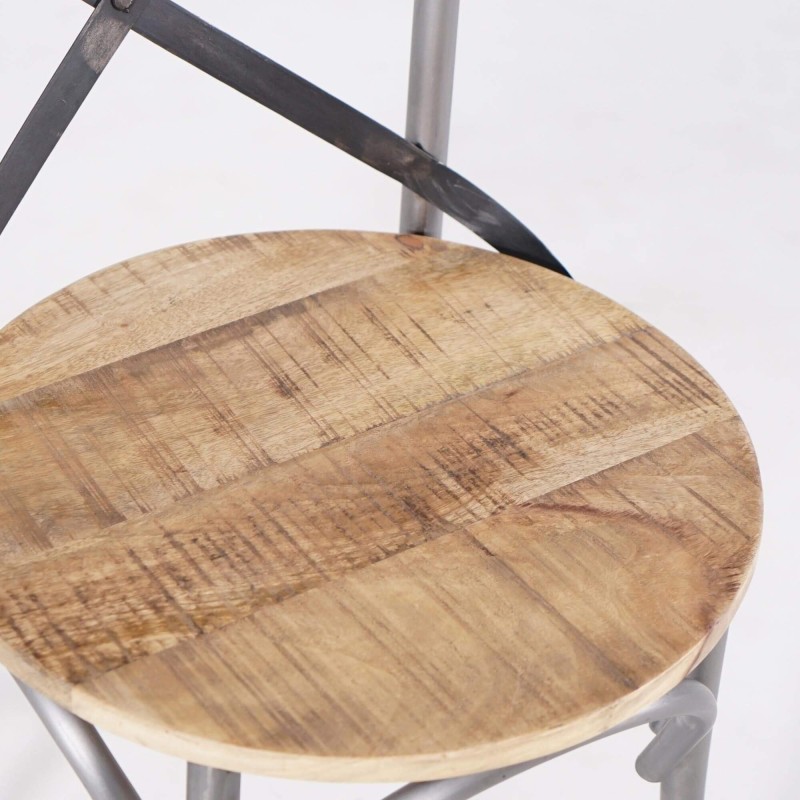 Bistrostuhl aus Holz und Metall
