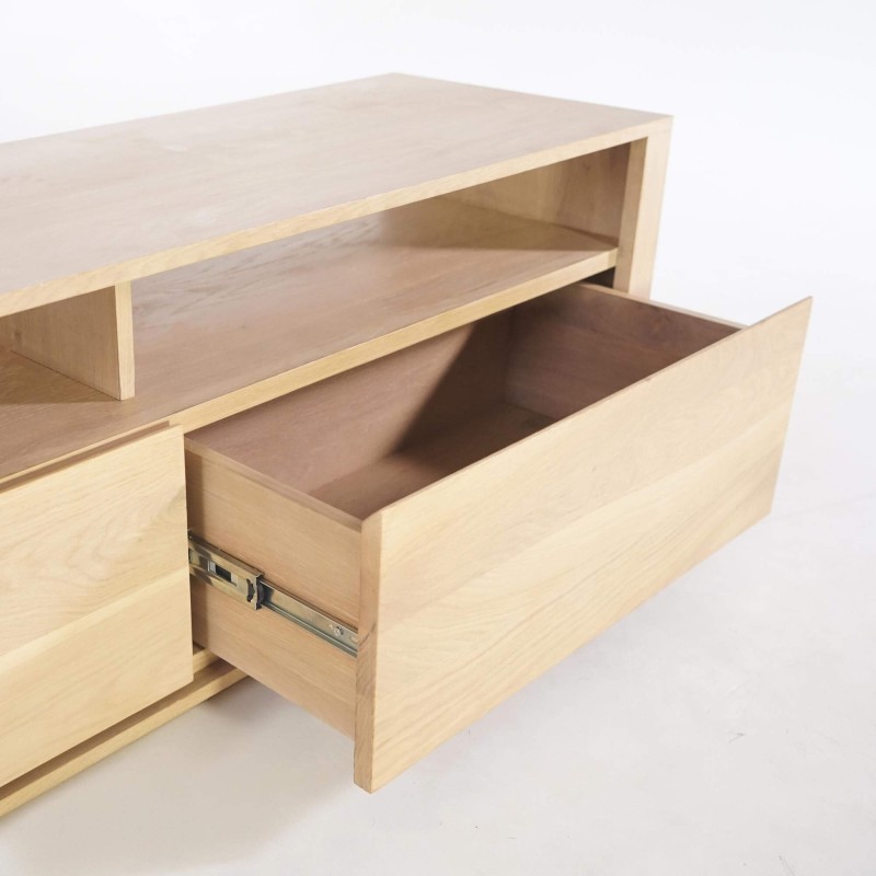 TV-Möbel aus naturbelassener Eiche 140 cm – Yseult