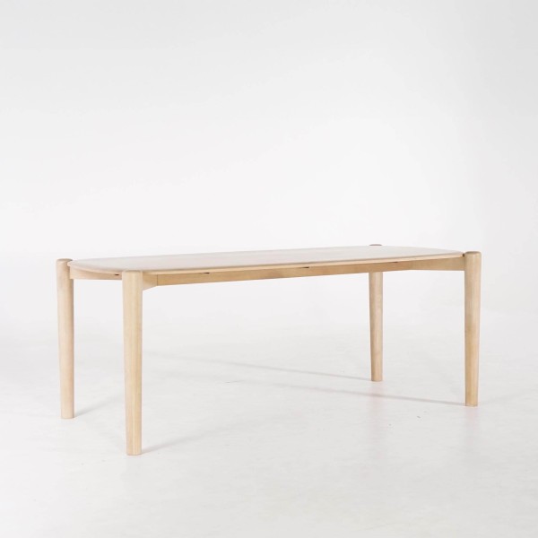 Esstisch aus massiver Eiche 180 cm