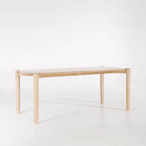 Esstisch aus massiver Eiche 180 cm