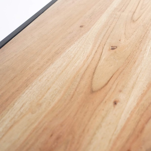 Industrielles Regal aus schwarzem Metall und naturbelassenem Holz 140 x 77 - Element