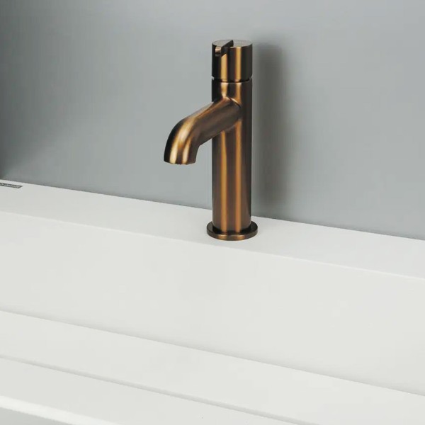 Thermostatische Mischbatterie für Waschbecken im Bad Silia, Gebürstete Bronze