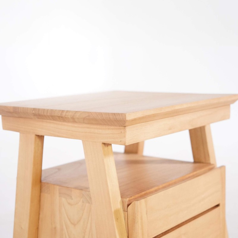 Nachttisch aus Naturholz – Nandini