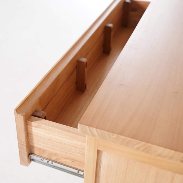 Kommode aus Massivholz – Satya