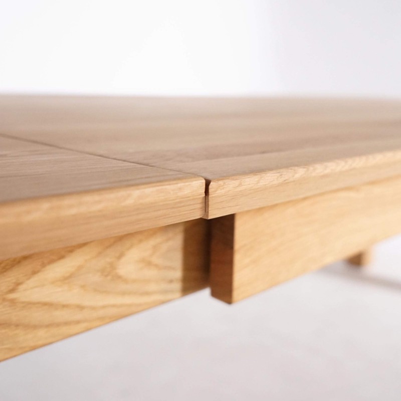 Esstisch aus Eichenholz 200 x 100 cm mit zwei Verlängerungsplatten à 50 cm