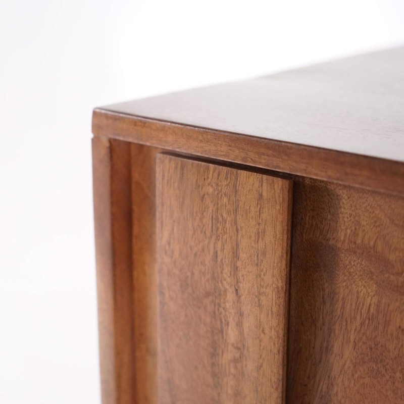 Massivholz-Barschrank – Flow