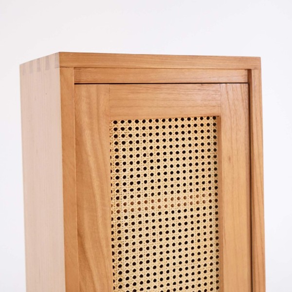 Badezimmerhochschrank aus Holz – Anaya