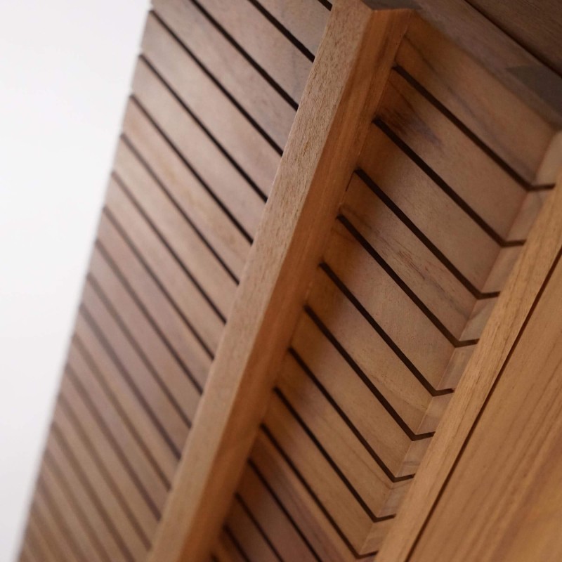 Badezimmerhochschrank aus massivem Teakholz – Devika