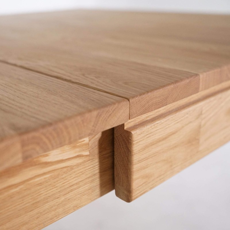 Esstisch aus Eichenholz 140 x 90 cm mit 2 Verlängerungsplatten à 40 cm