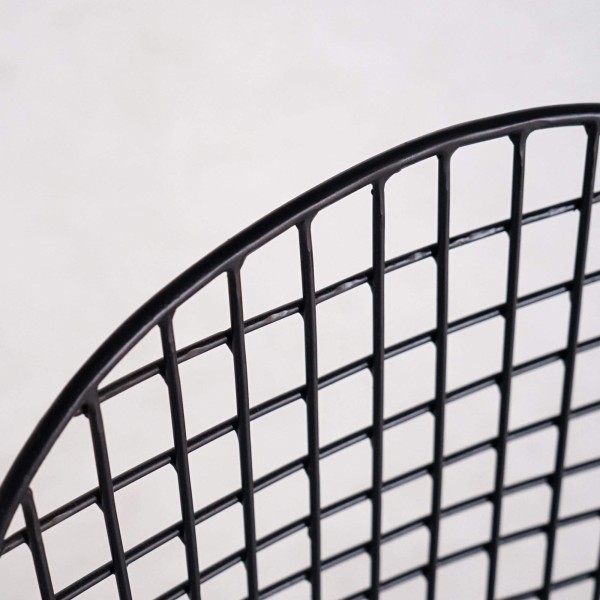 Stuhl aus Metall im Industriestil – Wire