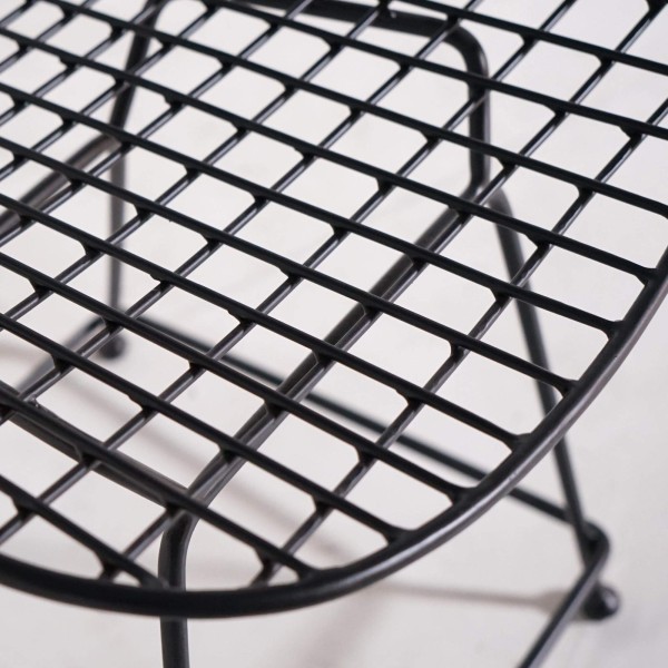 Stuhl aus Metall im Industriestil – Wire