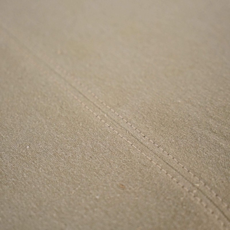 Bank aus Massivholz mit khakifarbenem Stoff – Soline