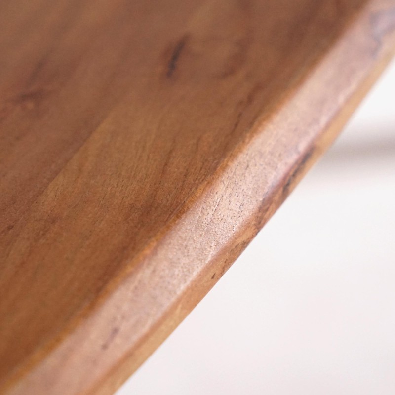 Ovaler Esstisch aus massivem Mangoholz - Orama