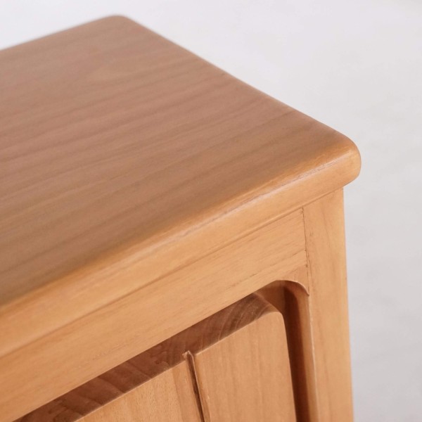 Waschbeckenunterschrank aus Massivholz – Pragati