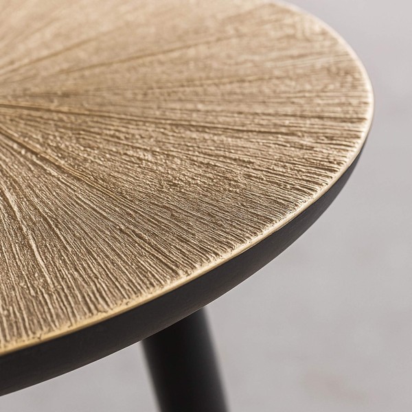 2er-Set Couchtische aus goldfarbenem Metall – Nesso