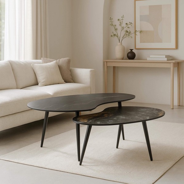 Set aus 2 organisch geformten Keramik-Couchtischen