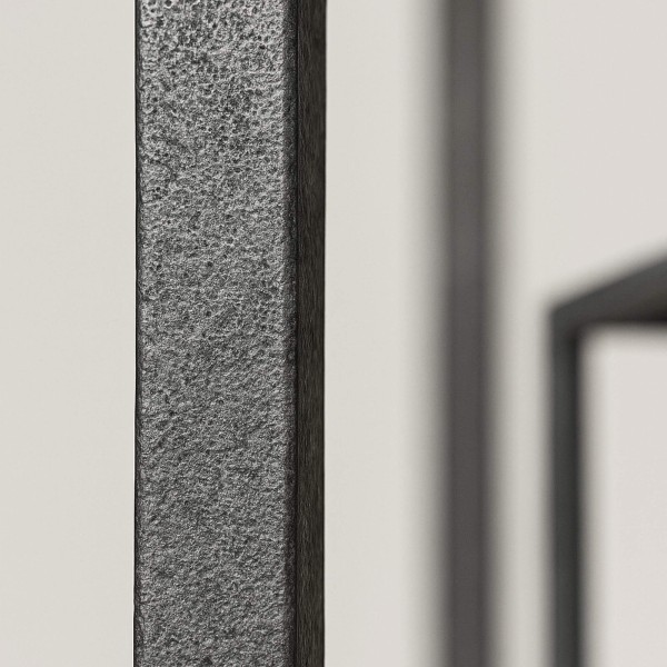 Stehlampe im industriellen Stil aus Metall – Nocta