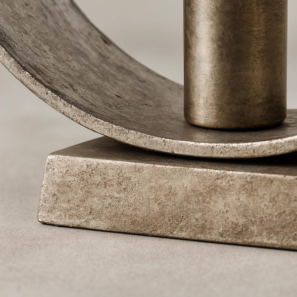 Industrielle Tischlampe aus Metall – Osmo