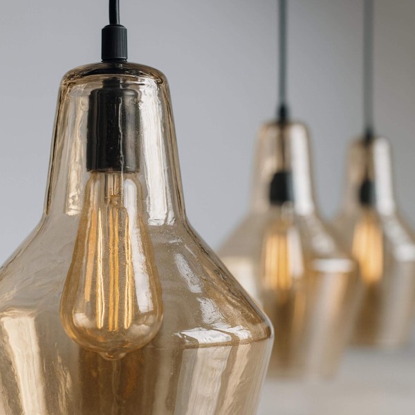 Design-Hängeleuchte mit Glasschirm – Clara