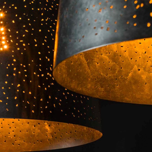 Industrielle Pendelleuchte aus Metall – Sosmos