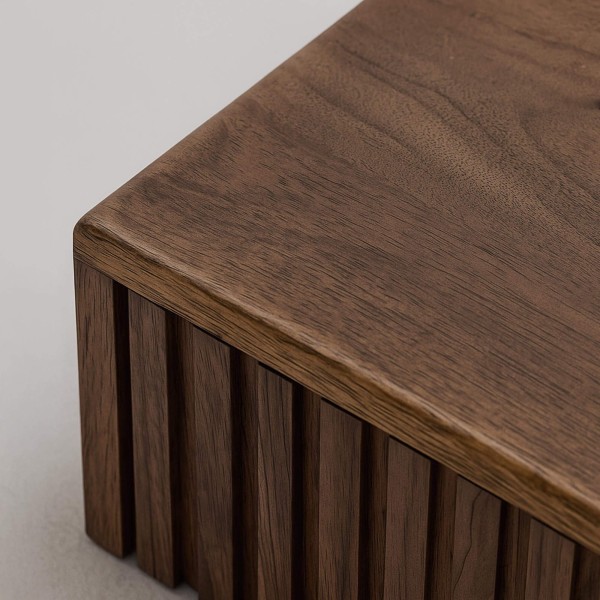 Wandhängender Nachttisch aus massivem Akazienholz (2er-Set) – Nest