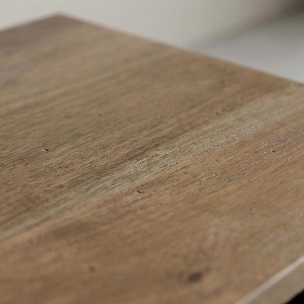 Hängender Nachttisch aus Naturholz – Nest