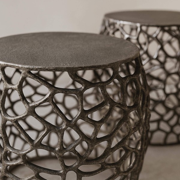 Sofa-Beistelltisch in Schwarznickel mit Aluminiumplatte (2er-Set) – Maze