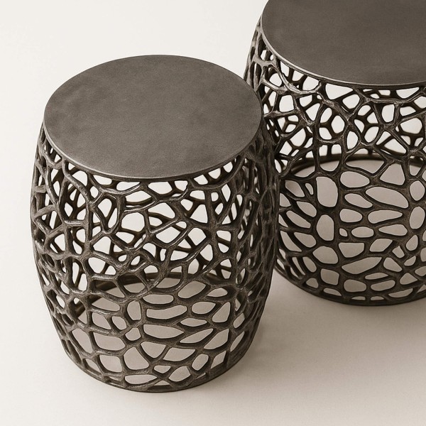 Sofa-Beistelltisch in Schwarznickel mit Aluminiumplatte (2er-Set) – Maze