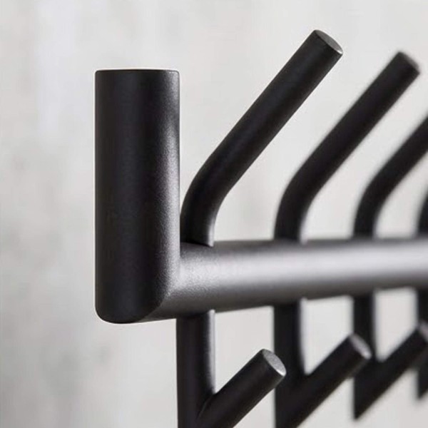 Wandgarderobe aus Metall im industriellen Stil – Nord