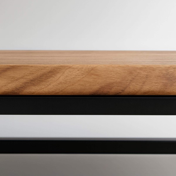 Wandgarderobe aus Holz und Metall im industriellen Stil – Custom